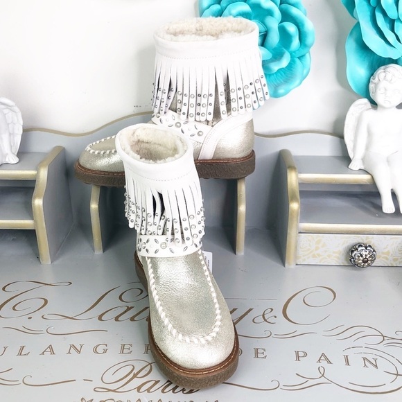 Coach gold metallic leather fringed boots - Picture 6 of 16